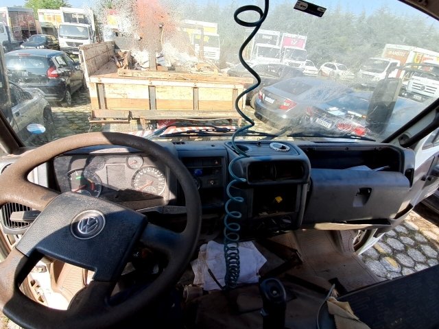 Vehicle_photo_7