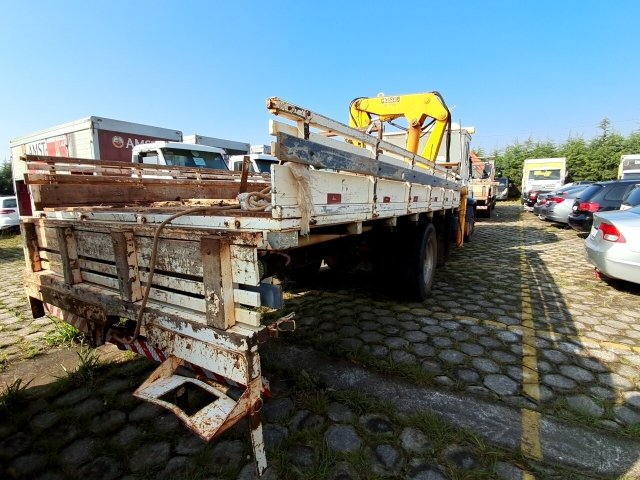 Vehicle_photo_4