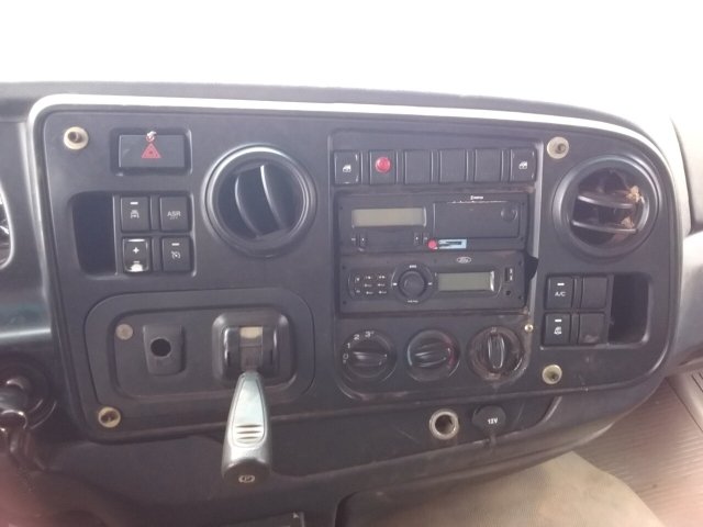 Vehicle_photo_6