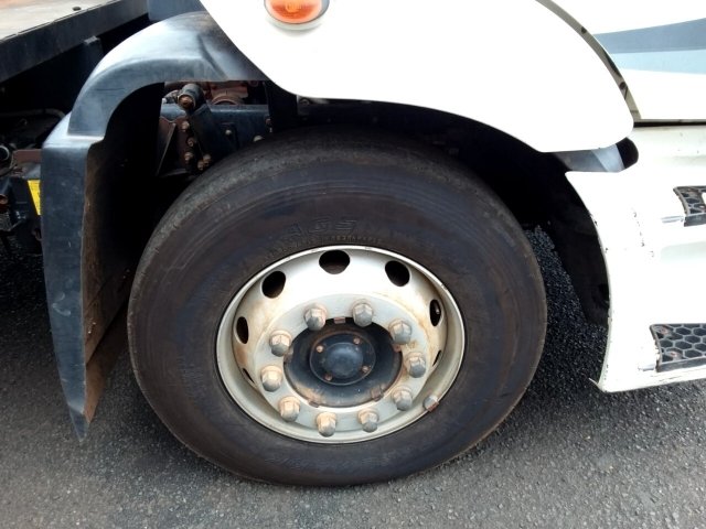 Vehicle_photo_14