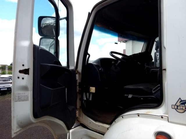 Vehicle_photo_8