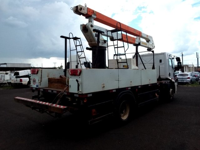 Vehicle_photo_4
