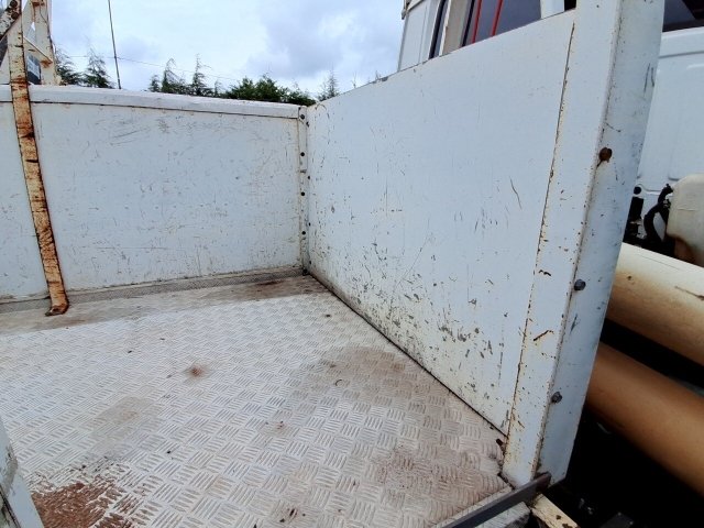 Vehicle_photo_17