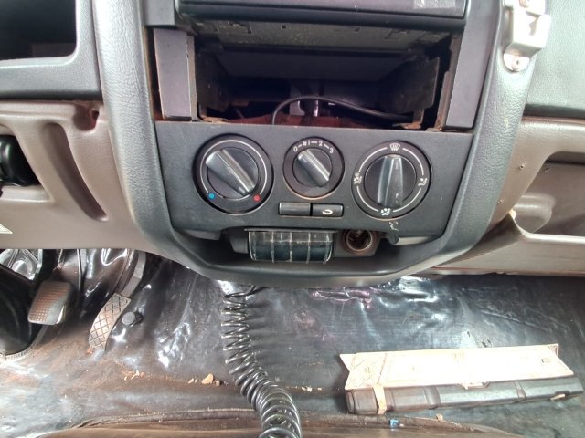 Vehicle_photo_6