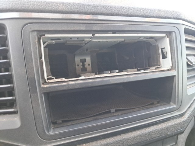 Vehicle_photo_6