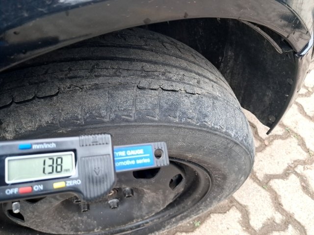 Vehicle_photo_14