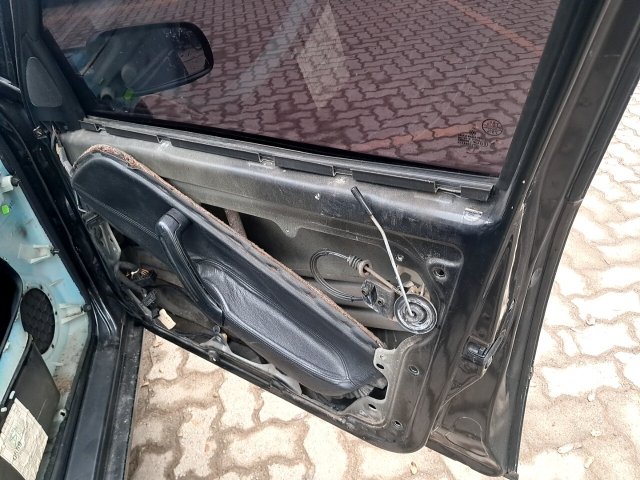 Vehicle_photo_9