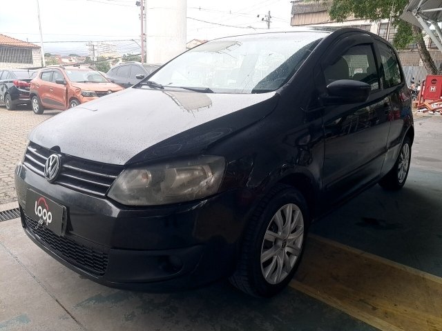 Veículo VW - VolksWagen Fox VOLKSWAGEN FOX 1.0 GII 2010/2011 2010 em leilão