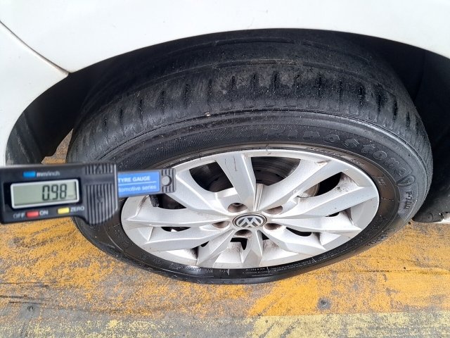 Vehicle_photo_13