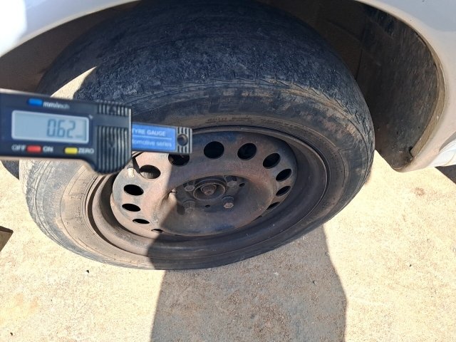 Vehicle_photo_13