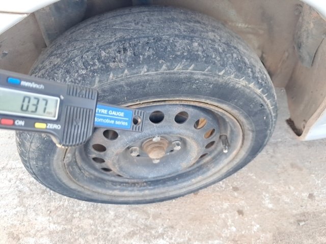 Vehicle_photo_16