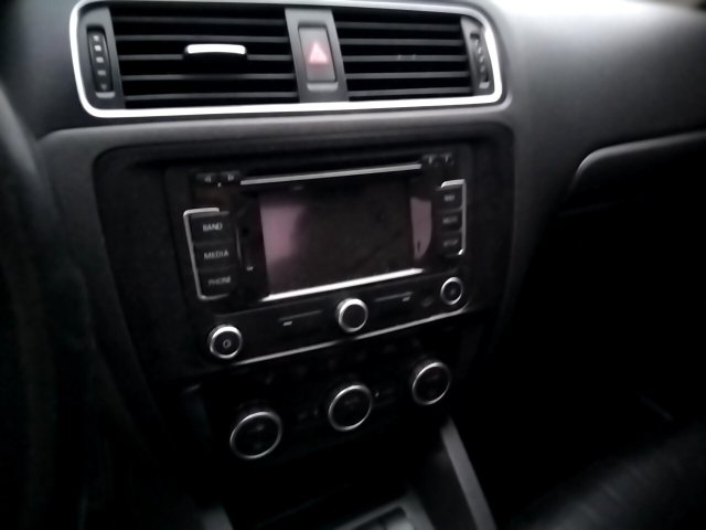 Vehicle_photo_6