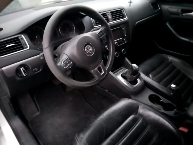 Vehicle_photo_7