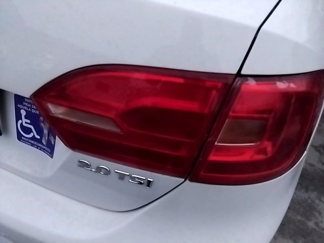 Vehicle_photo_11