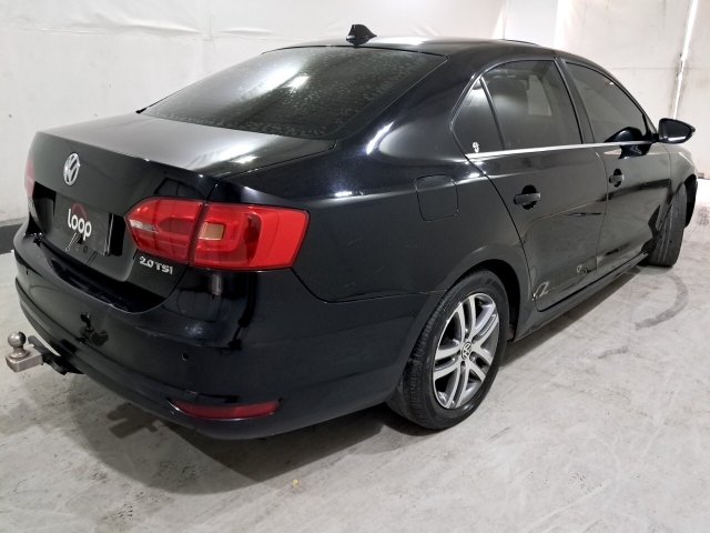 Vehicle_photo_4