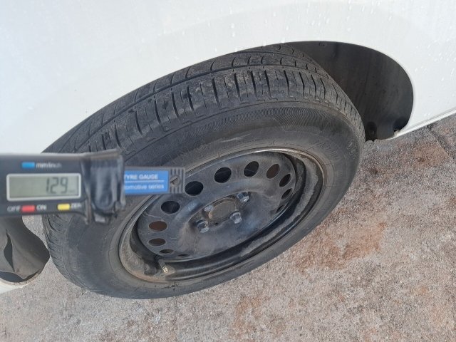 Vehicle_photo_24