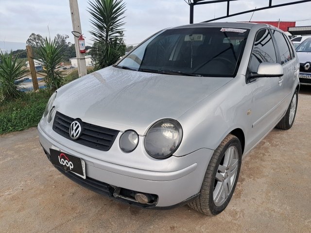 Veículo VW - VolksWagen Polo VOLKSWAGEN POLO 1.6 MI 8V GASOLINA 4P MANUAL 2004/2004 2004 em leilão