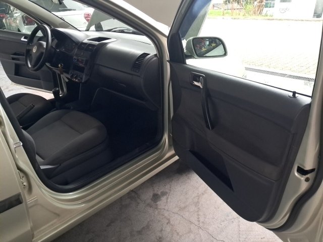 Vehicle_photo_9