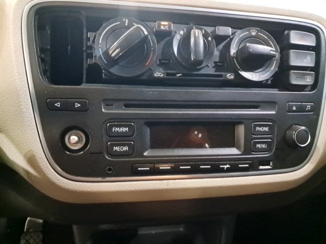 Vehicle_photo_6