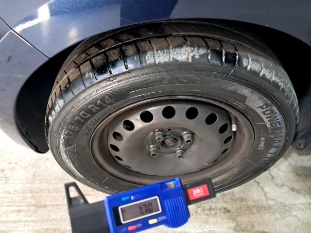 Vehicle_photo_13