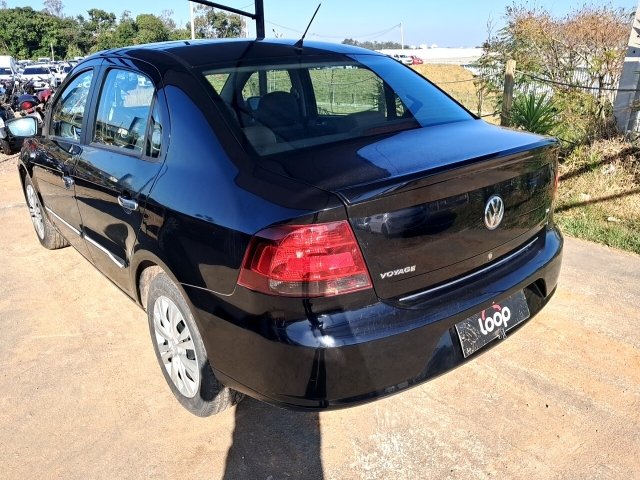 VOLKSWAGEN VOYAGE 1.6 COMFORTL Traseira Motorista