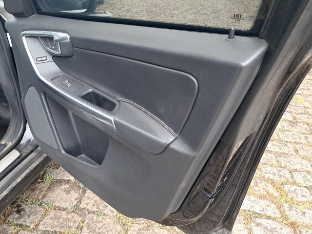 Vehicle_photo_9