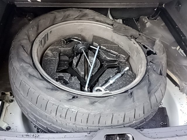 Vehicle_photo_17