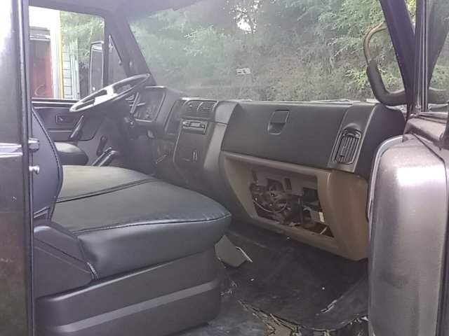 Vehicle_photo_9