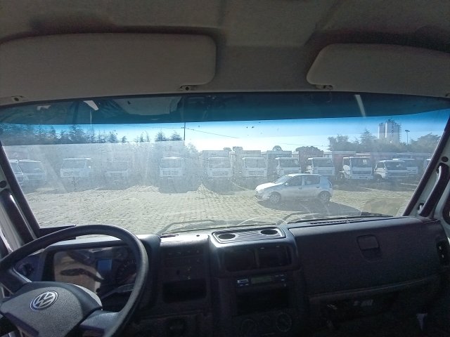 Vehicle_photo_7