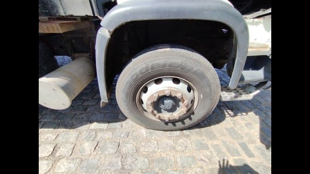 Vehicle_photo_13