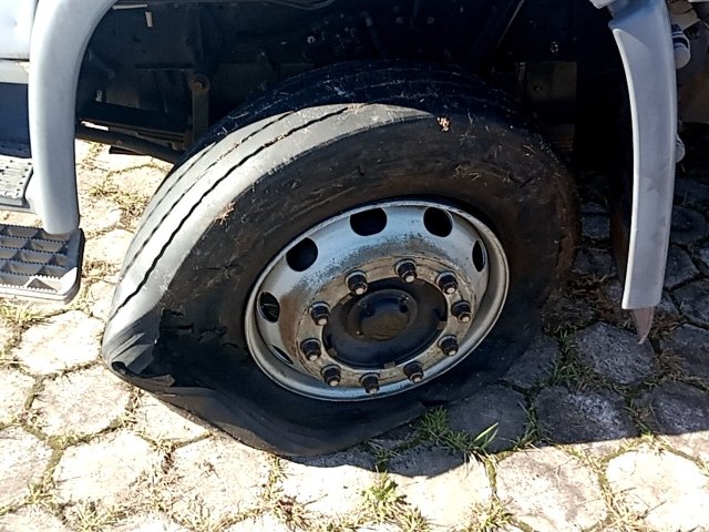 Vehicle_photo_13