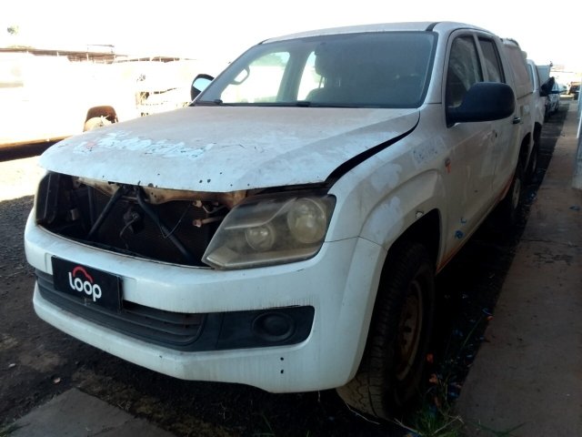Veículo VOLKSWAGEN Amarok VW Amarok CD 4X4 S 2014/2015 com avarias e não funcionando 2015 em leilão