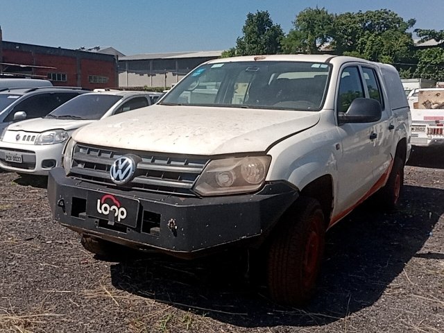 Veículo VOLKSWAGEN Amarok VW Amarok CD 4X4 S 2016/2017 com lataria e pintura danificadas 2017 em leilão