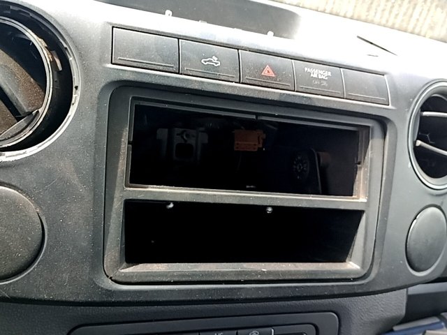 Vehicle_photo_6