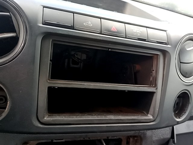 Vehicle_photo_6