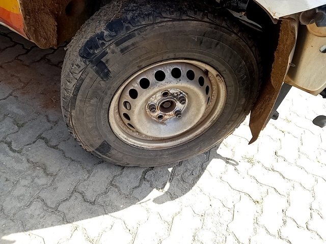 Vehicle_photo_14