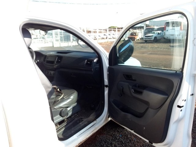 Vehicle_photo_12