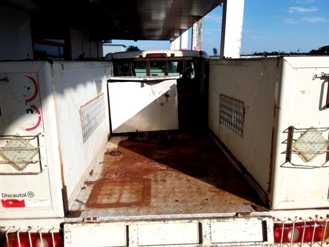 Vehicle_photo_11
