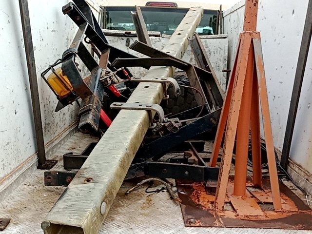 Vehicle_photo_11