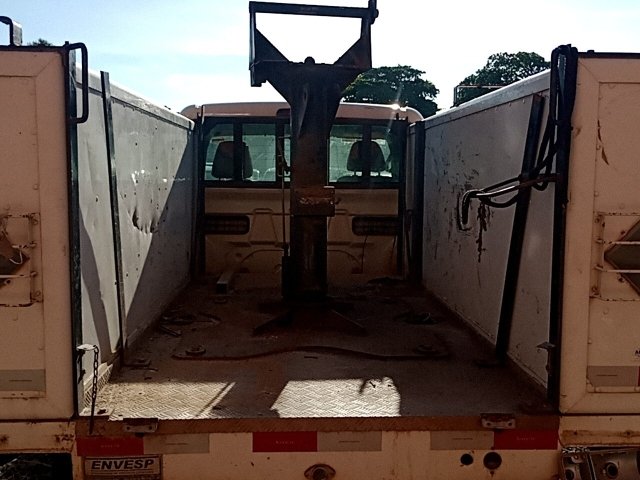 Vehicle_photo_11