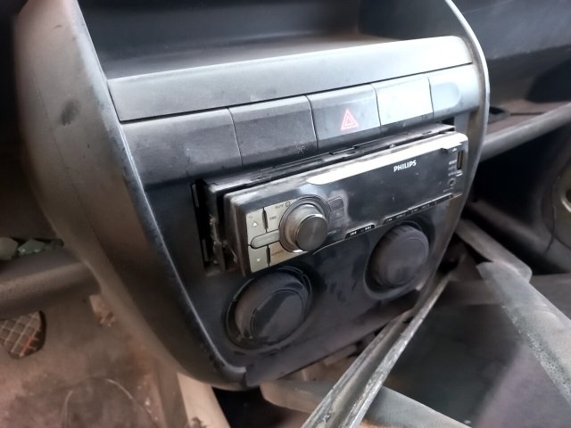 Vehicle_photo_6