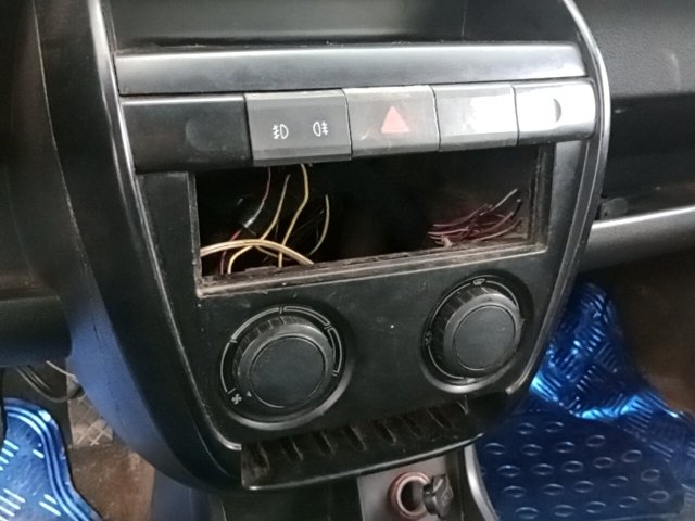 Vehicle_photo_6