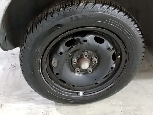 Vehicle_photo_16