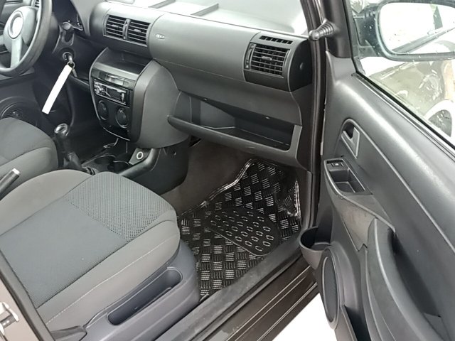 Vehicle_photo_9