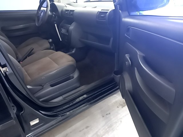 Vehicle_photo_9