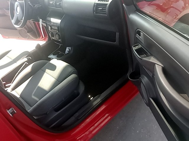 Vehicle_photo_9