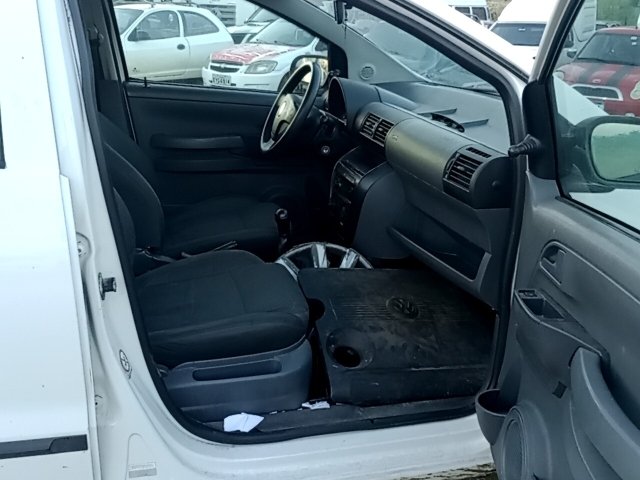 Vehicle_photo_9