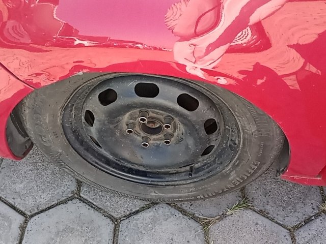 Vehicle_photo_13