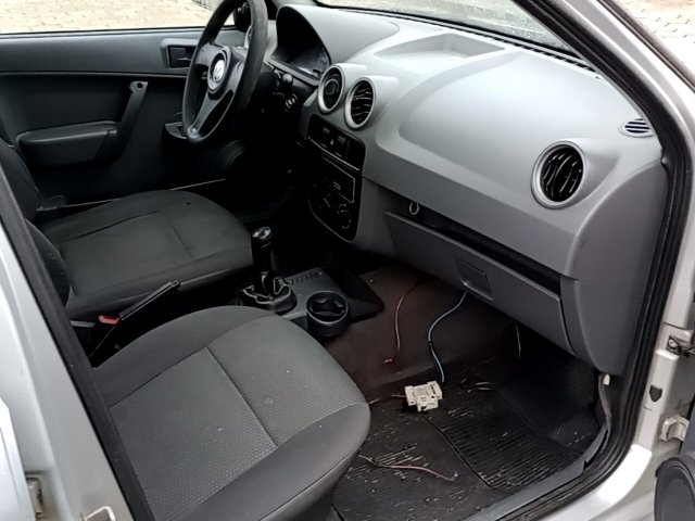Vehicle_photo_9