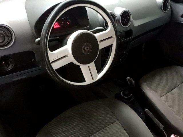 Vehicle_photo_4